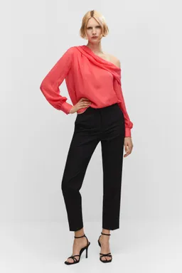 Blusa oversize asimétrica de Mango en Blusas para argentina