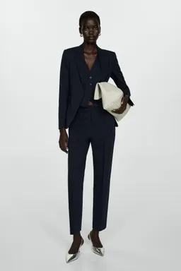 Blazer entallado traje de Mango en Blazers para argentina