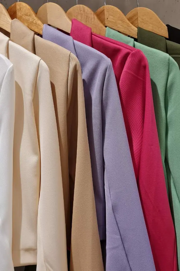 Chaqueta Corta Crep de Hesed en Chaquetas para argentina