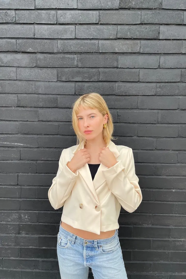 Chaqueta Corta Crep de Hesed en Chaquetas para argentina