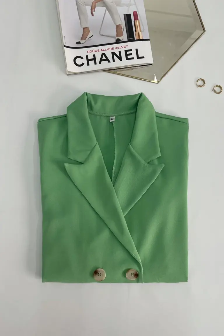 Chaqueta Corta Crep de Hesed en Chaquetas para argentina