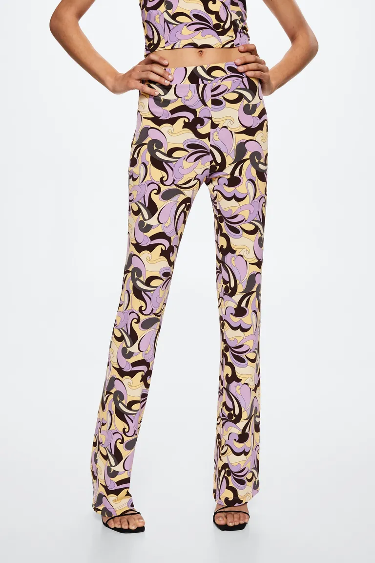 Pantalón estampado retro de Mango en Pantalones para argentina