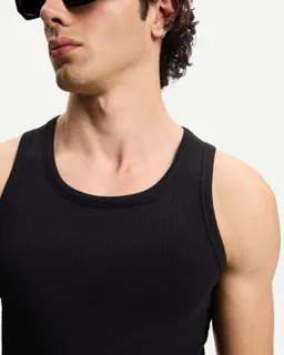 Remera musculosa rib de Bershka en Remeras y Polos para argentina