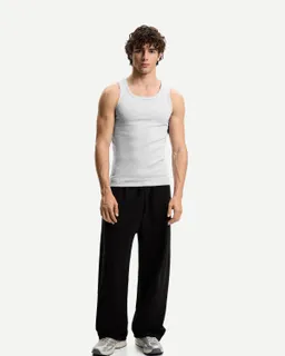 Remera musculosa rib de Bershka en Remeras y Polos para argentina
