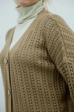 Saco hilo ancho con botones de Hesed en Buzos y Sweaters para argentina
