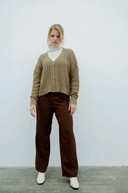 Saco hilo ancho con botones de Hesed en Buzos y Sweaters para argentina