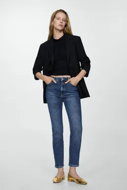 Jeans claudia slim cortos de Mango en Pantalones para argentina