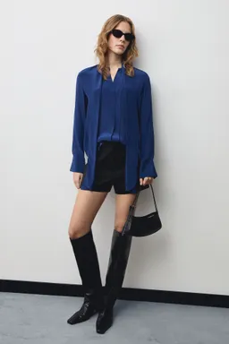 Camisa satinada con lazo de Mango en Camisas para argentina