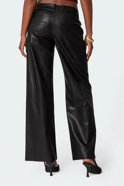 Pantalón recto cuero sintético de Edikted en Pantalones para argentina
