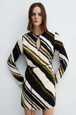 Vestido rayas con cinturón de Mango en Vestidos para argentina