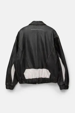 Chaqueta cuero bordado stwd de Pull&Bear en Abrigos y Camperas para argentina
