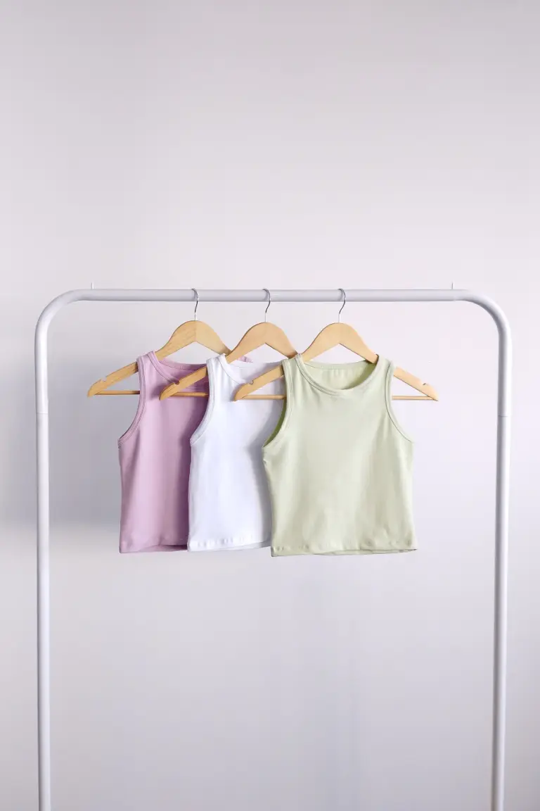 Musculosa básica de Lemmon en Tops para argentina