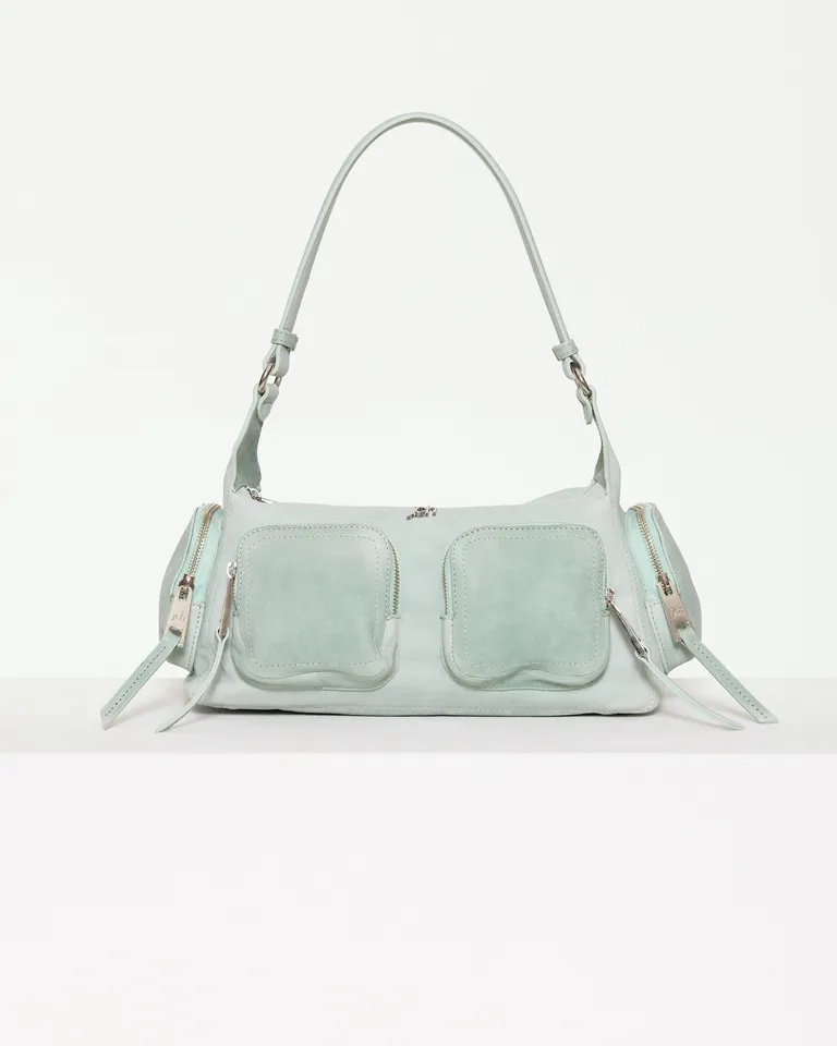 Cartera de cuero verde con bolsillos y cierre para mujer de Jazmin Chebar en Bolsos y Carteras para argentina
