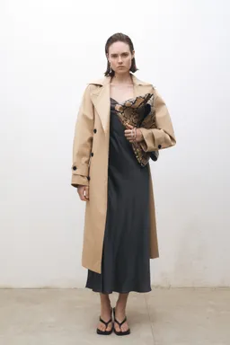 Vestido seda escote drapeado de Mango en Vestidos para argentina