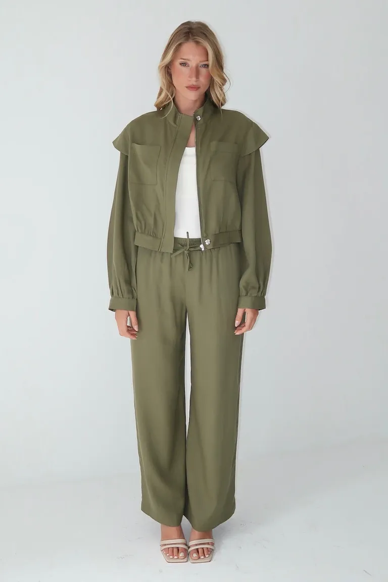 Pantalon de mujer amplio con cintura elastizada y cordón de Naíma en Pantalones para argentina