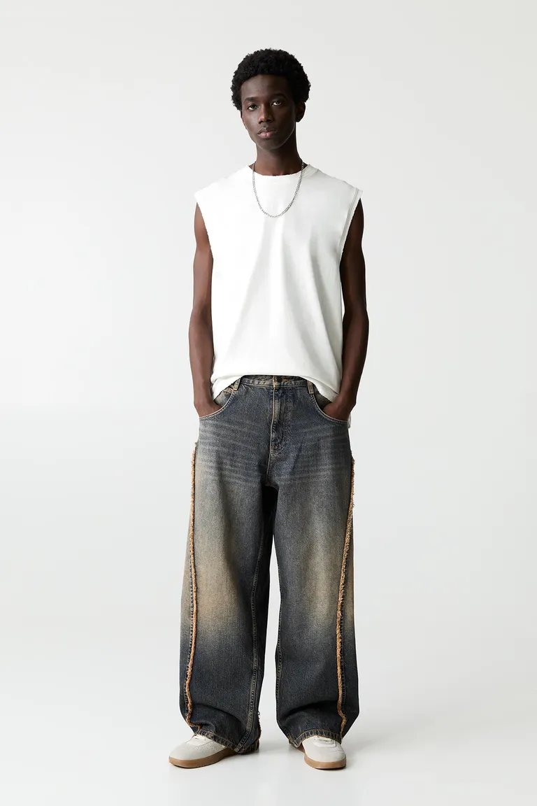 Jeans baggy flecos de Pull&Bear en Pantalones para argentina