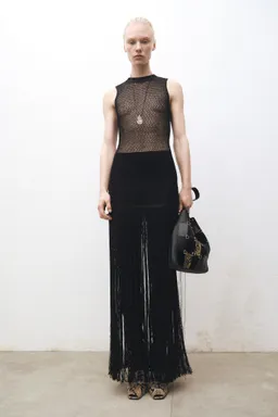 Vestido punto calado flecos de Mango en Vestidos para argentina