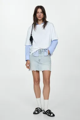 Minifalda denim deshilachada de Mango en Faldas para argentina