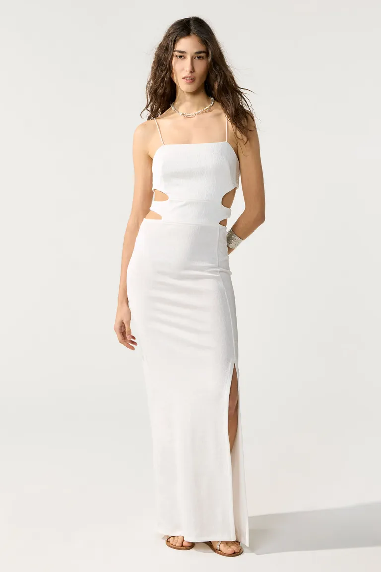 Vestido largo y elegante en color blanco para mujer de Cuesta Blanca en Vestidos para argentina
