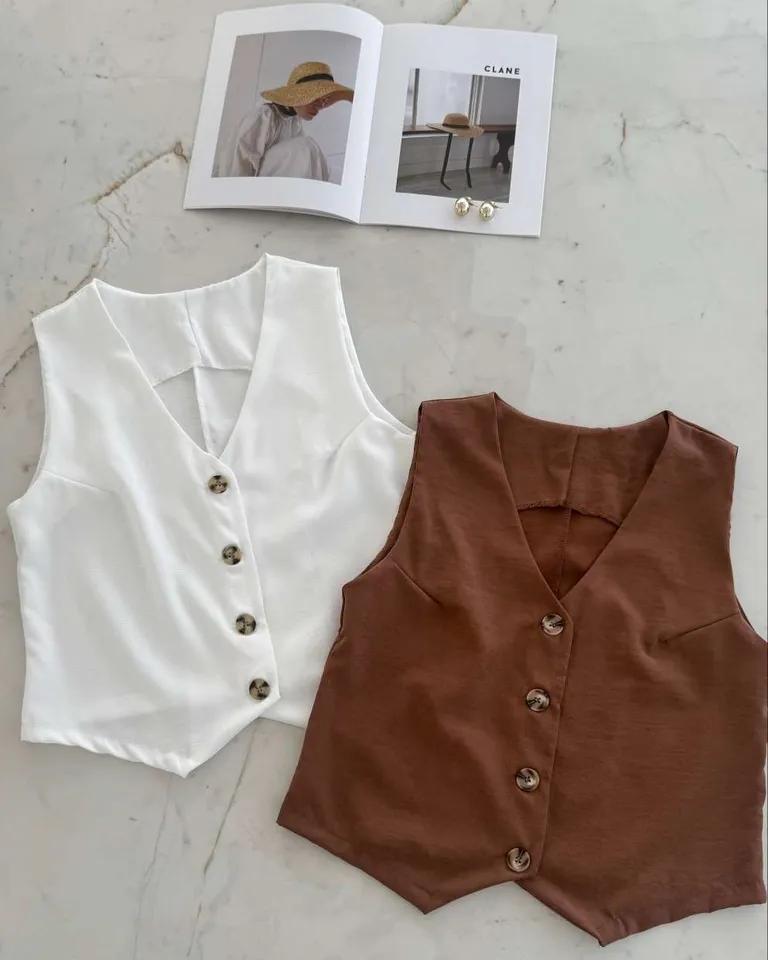 Chaleco Sastrero con Botones - Prenda Elegante y Versátil para Mujer de Hesed en Chalecos para argentina