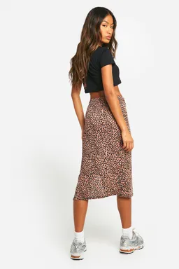 Falda midi abertura lateral leopardo de Boohoo en Faldas para argentina