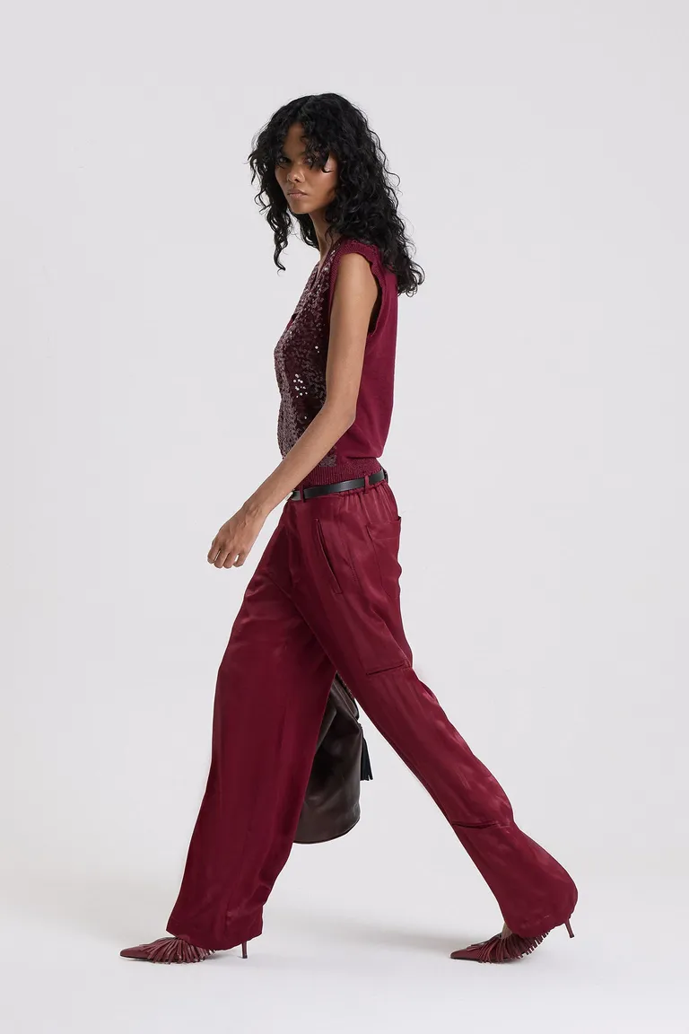 Pantalon de corte fluido con ajuste en botamanga y bolsillos laterales integrados de Maria Cher en Pantalones para argentina