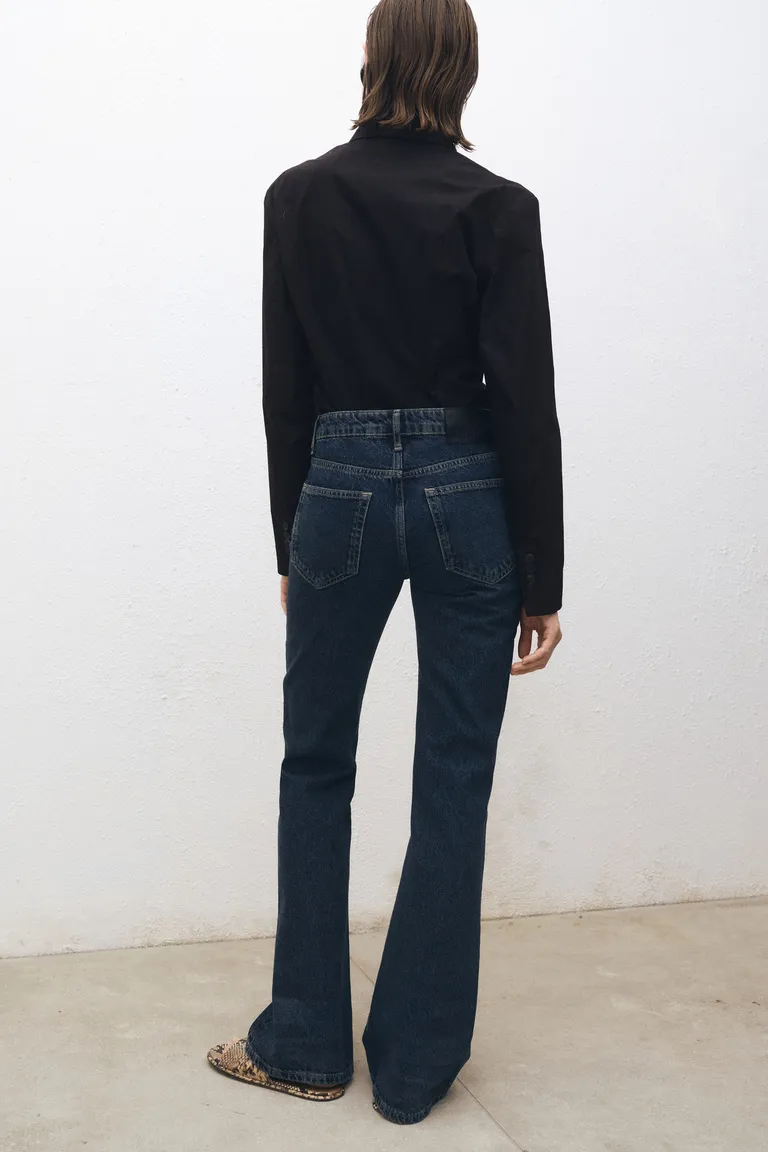 Jeans flare tiro alto de Mango en Pantalones para argentina