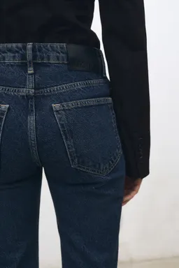 Jeans flare tiro alto de Mango en Pantalones para argentina