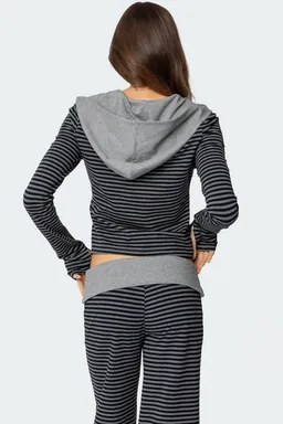 Buzo meggy rayas con cierre de Edikted en Buzos y Sweaters para argentina