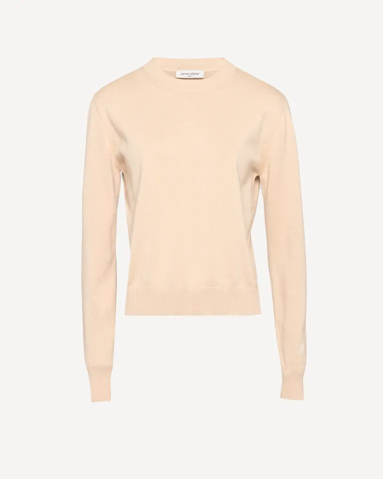 Suéter de cuello redondo en beige para mujer, prenda básica y versátil de Jazmin Chebar en Buzos y Sweaters para argentina