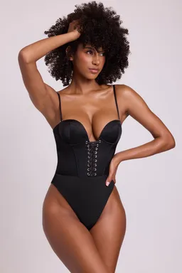 Body corset encaje satén de Oh Polly en Bodies para argentina