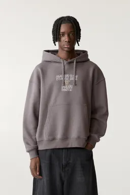 Sudadera capucha one piece de Pull&Bear en Buzos y Sweaters para argentina