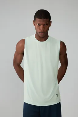 Remera deportiva sin mangas de Lefties en Remeras y Polos para argentina