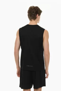 Remera deportiva sin mangas de Lefties en Remeras y Polos para argentina