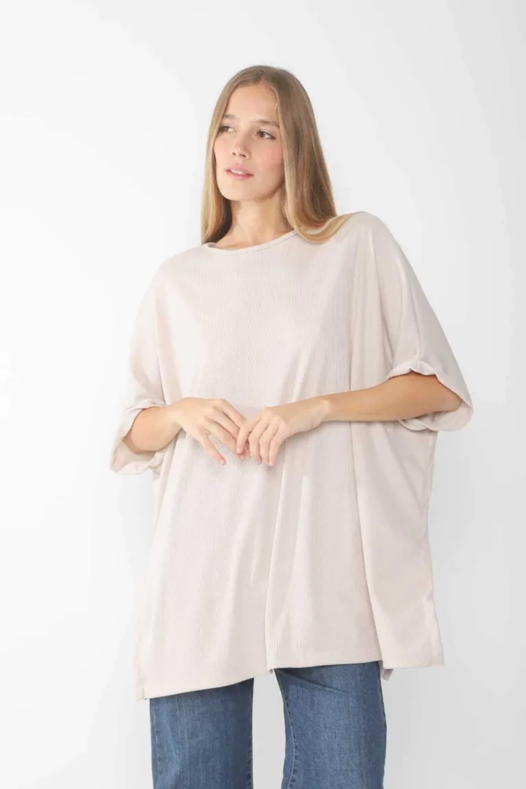 Remera de punto en tela waffle con cortes laterales y mangas abullonadas de Belle en Remeras para argentina