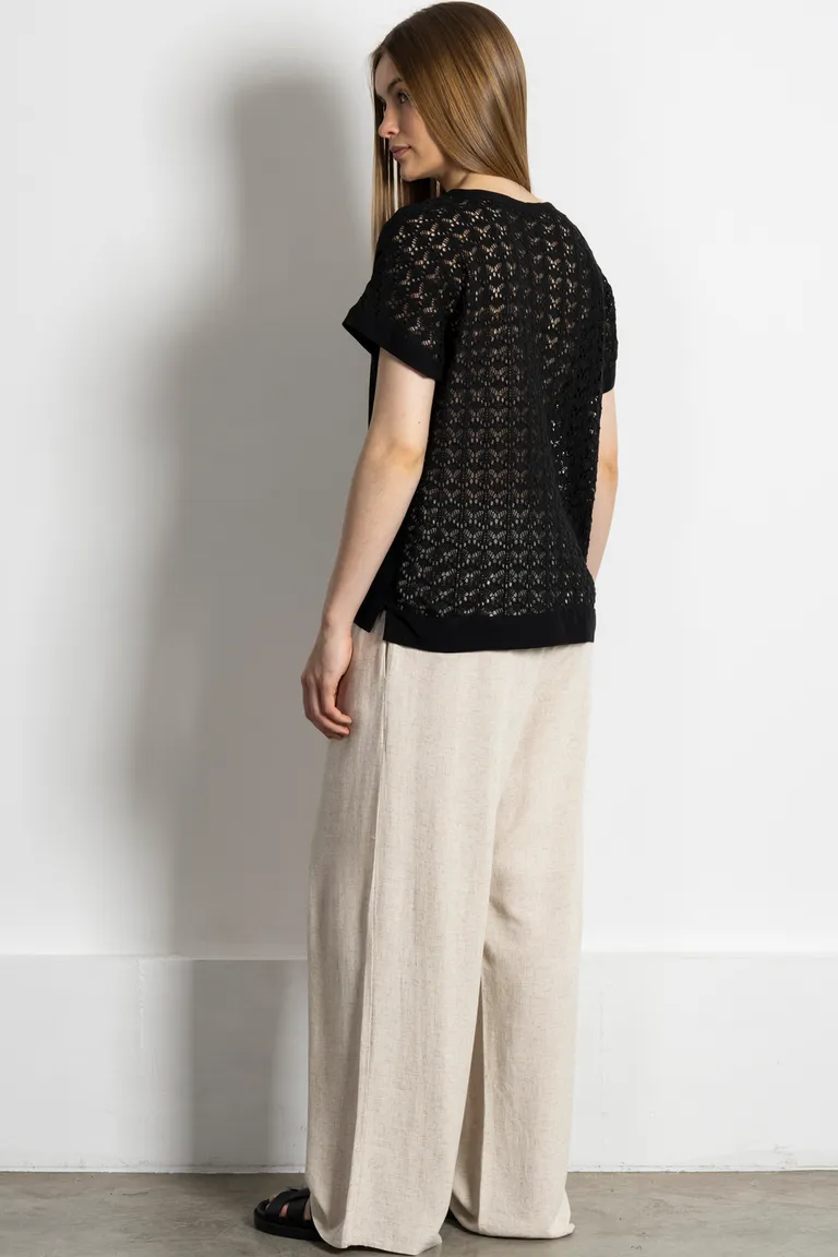 Blusa negra de manga corta y silueta holgada con diseño combinado en el frente y la espalda de Kill en Blusas para argentina