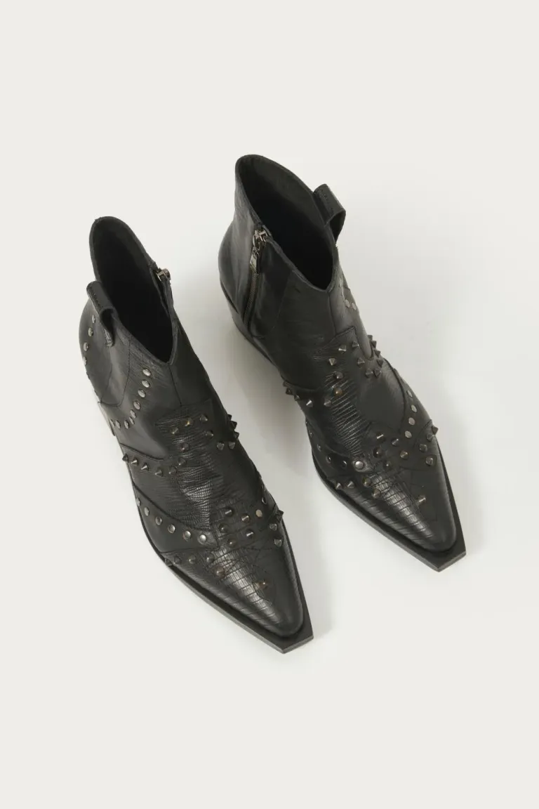 Botas texanas negras con diseño de tachas planas y cónicas de Rapsodia en Botas y Botinetas para argentina