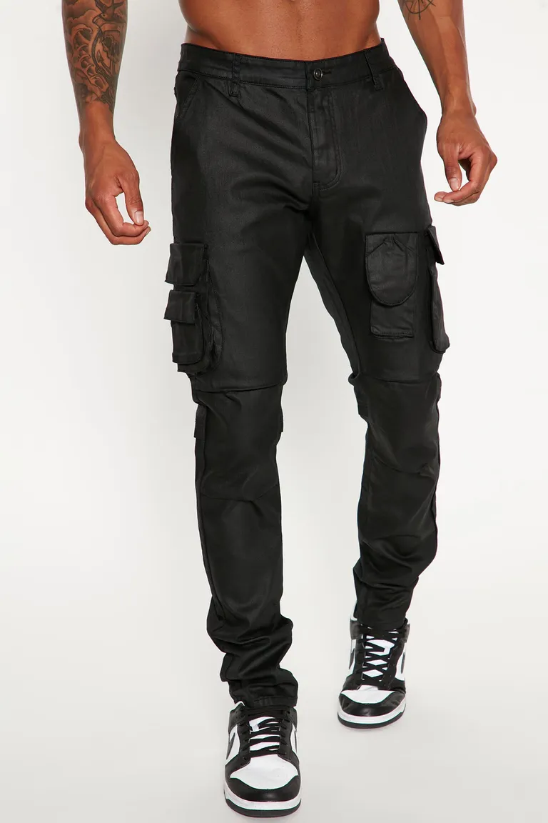 Jeans cargo skinny encerados de Fashion Nova en Pantalones para argentina