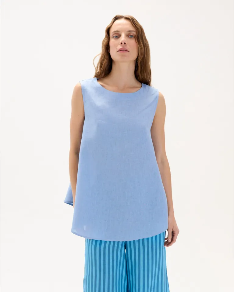Top sin mangas de lino de corte evasé, un básico versátil y elegante de Blue Sheep en Tops para argentina