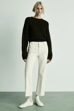 Jeans flare crop bolsillos de Mango en Pantalones para argentina