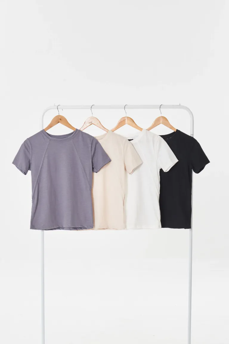 Remera básica de corte recto y manga corta para mujer de Apricot en Remeras para argentina