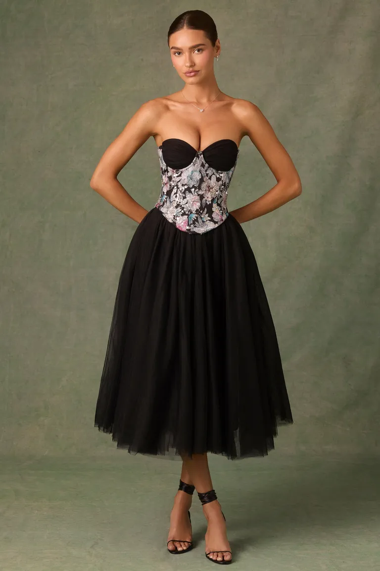 Corset con encaje floral negro de Oh Polly en Tops para argentina
