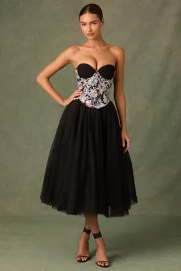 Corset con encaje floral negro de Oh Polly en Tops para argentina