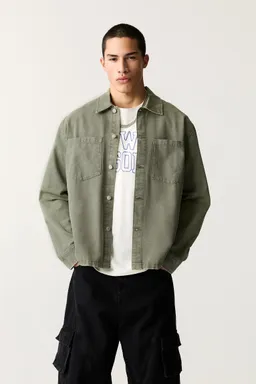 Camisa con bolsillos delanteros de Pull&Bear en Camisas para argentina