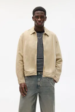 Campera algodón cremallera de Pull&Bear en Abrigos y Camperas para argentina