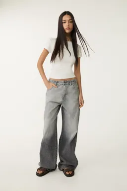 Jeans estilo baggy de Stradivarius en Pantalones para argentina