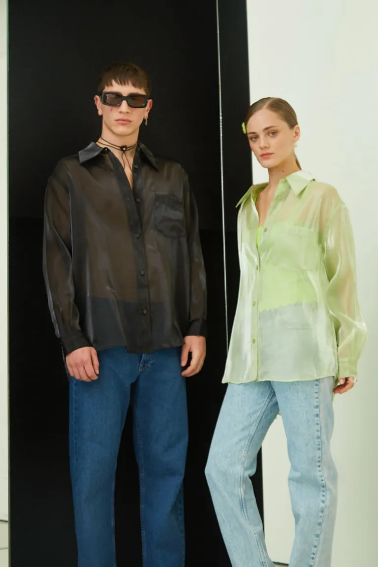 Camisa Translúcida de Corte Oversize y Diseño Elegante de Las Pepas en Camisas para argentina