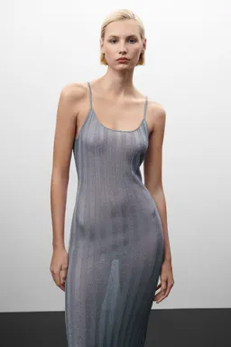 Vestido lúrex espalda descubierta de Mango en Vestidos para argentina