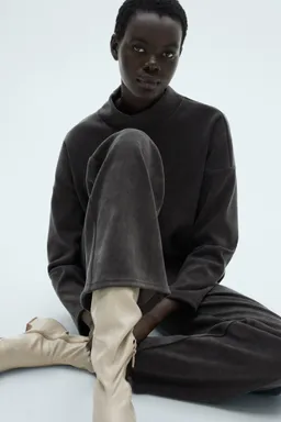 Pantalón recto pana de Mango en Pantalones para argentina