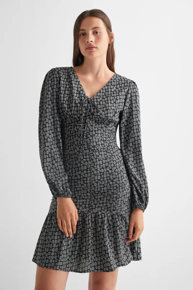 Vestido estampado con volantes de Mango Teen en Vestidos para argentina